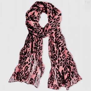 CABI Wild Scarf, Spring 2019 *SOLD OUT*, style #5582, EUC (worn 2x) GORGEOUS!
